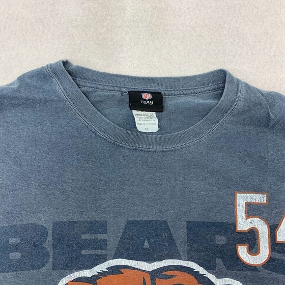 NFL Chicago Bears Brian Urlacher 54 Tee Thrifted Vintage Style Size 2XL - Picture 10 of 11